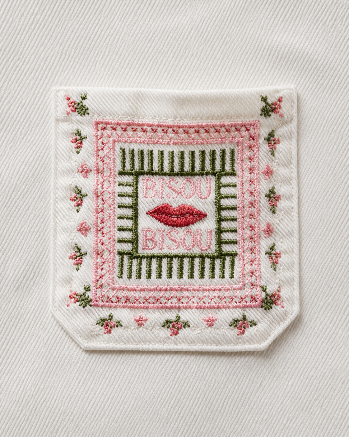 Bisou bisou pocket embroidery